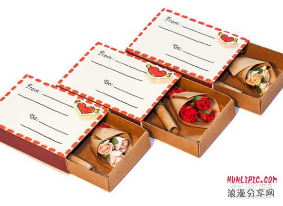 这种告白你一定没见过 火柴盒制作的表白卡片 -  www.shouyihuo.com